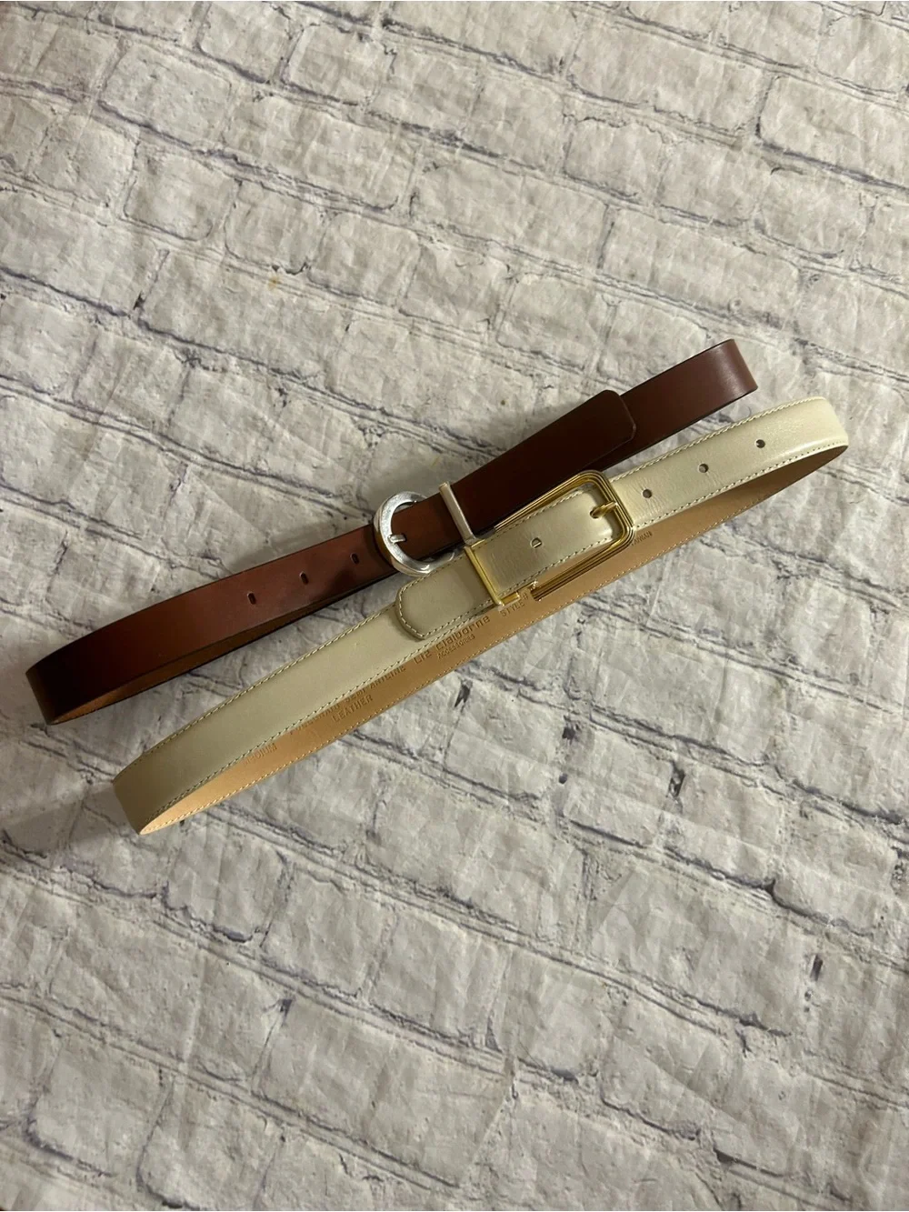LIZ CLAIBORNE VINTAGE LEATHER (2) BELTS CREAM & BROWN GOLD & SILVER BUCKLES S&M